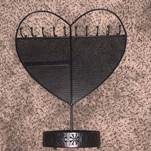 black heart shaped jewelry holder